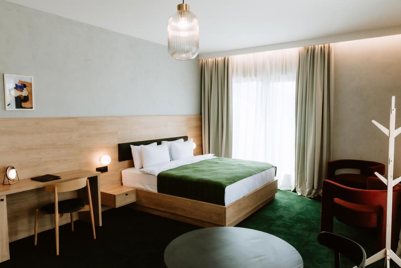 Hotel Septembar Podgorica Exterior photo